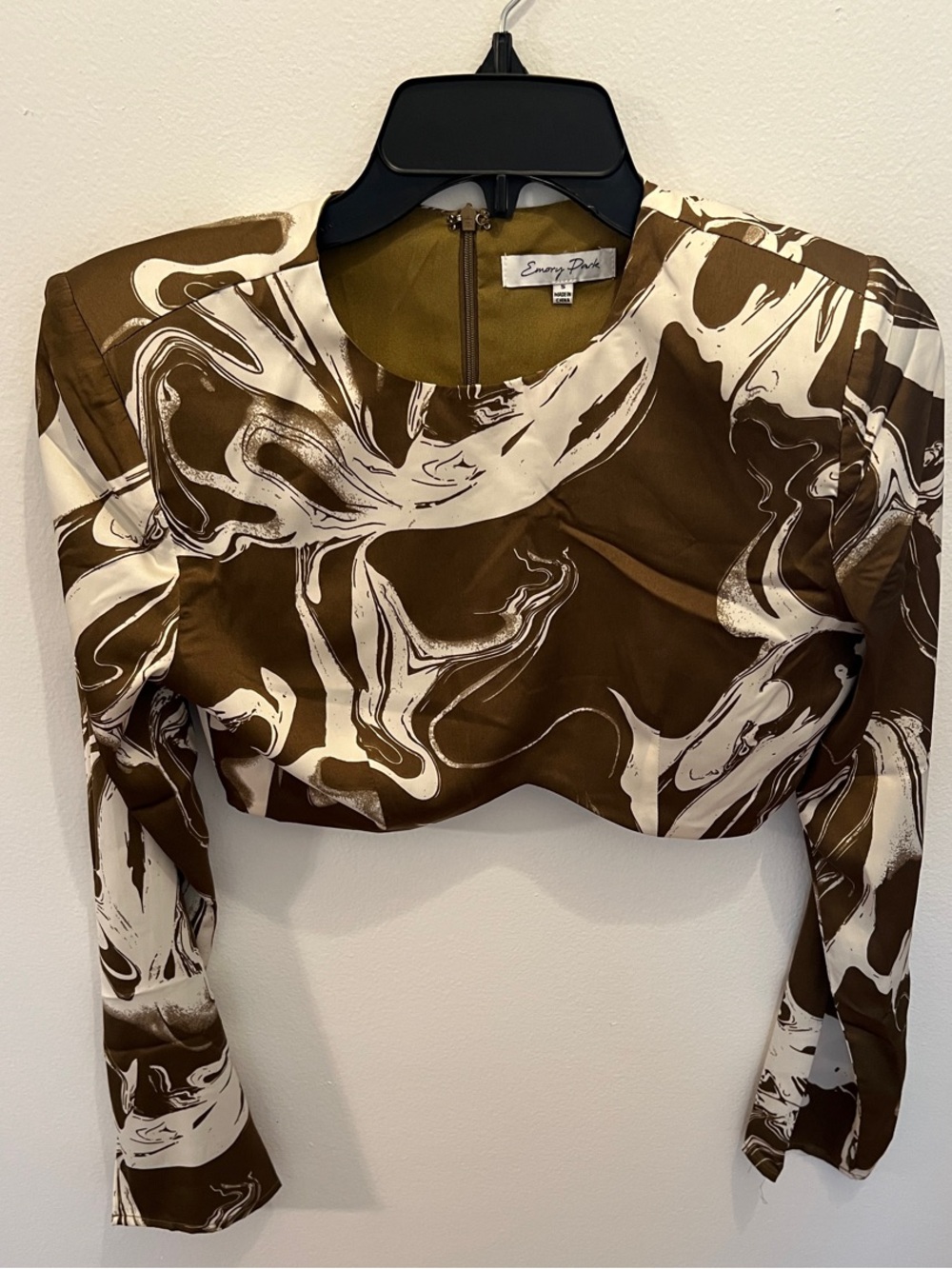 emory park Brown and White Abstract Print Cropped Top